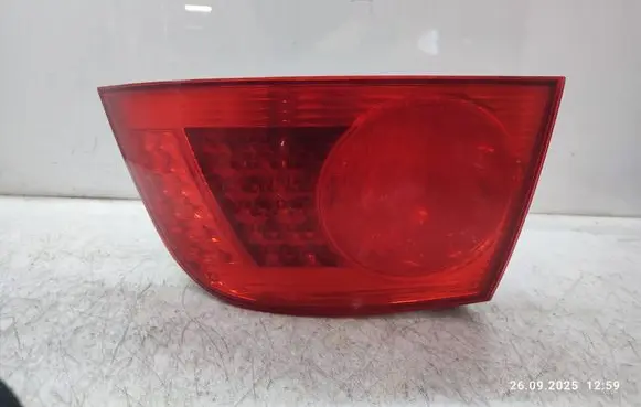 Volkswagen Phaeton Rear/tail lights 