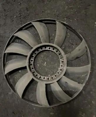 Audi A4 S4 B5 8D Fan impeller 