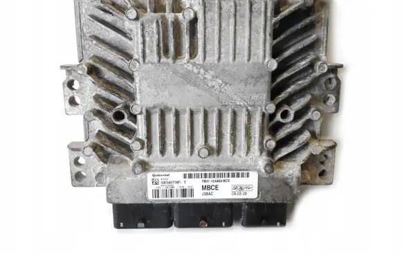 Ford Focus Engine control unit/module 7M5112A650BCE