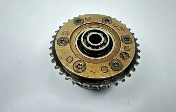 BMW 3 E90 E91 Camshaft pulley/ VANOS 7540346
