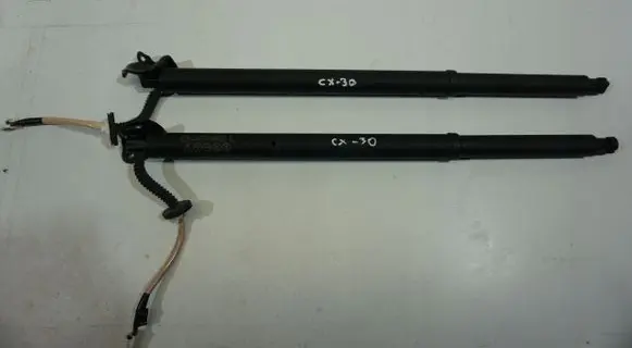 Mazda CX-30 Tailgate/trunk/boot lift motor 