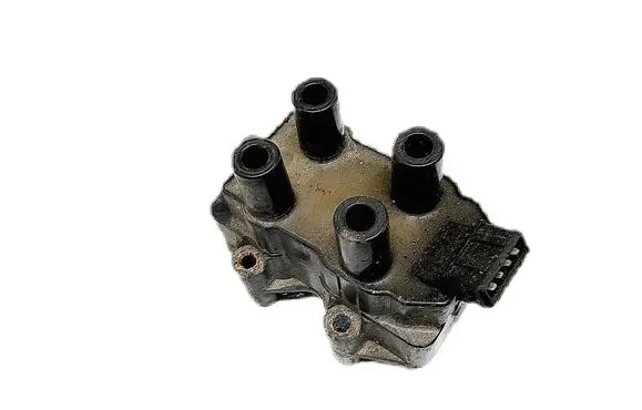 Opel Calibra High voltage ignition coil 2526055A
