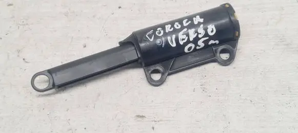 Toyota Corolla Verso AR10 Glovebox shock absorber 