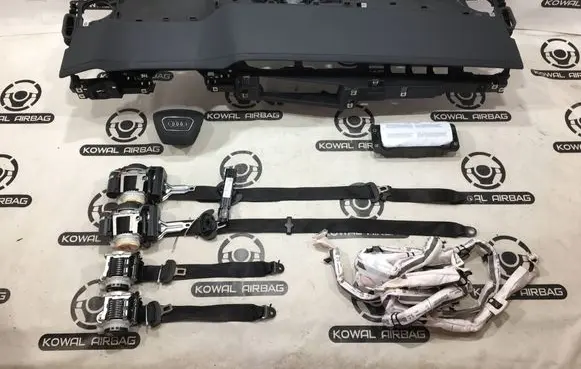Audi RS6 C8 Airbag set with panel 4N0880201 4N0880201N 4N0880201M