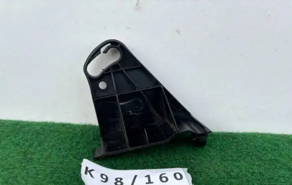 BMW X5 E70 Radiator support slam panel bracket 7589473