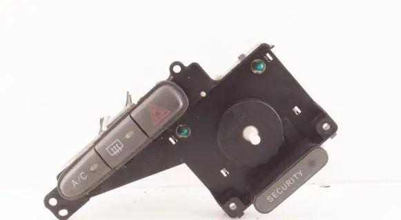 Toyota Yaris Hazard light switch 758292