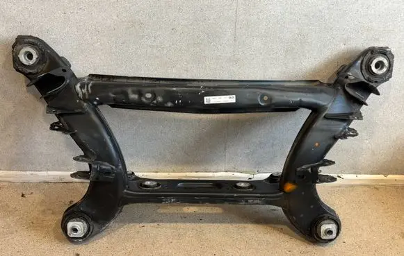Mercedes-Benz C AMG W205 Rear subframe A2053501014