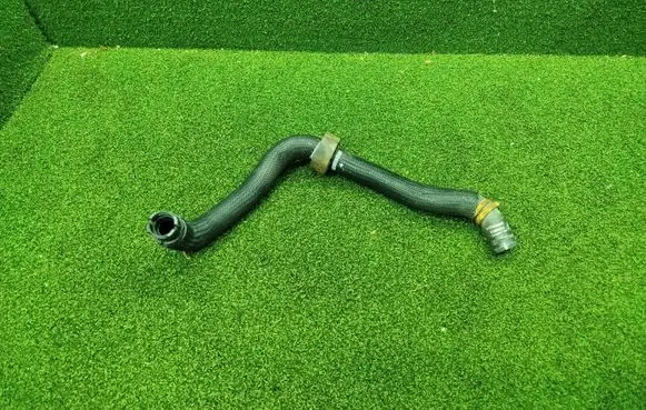 Renault Trafic III (X82) Engine coolant pipe/hose 217416968R 9386607E