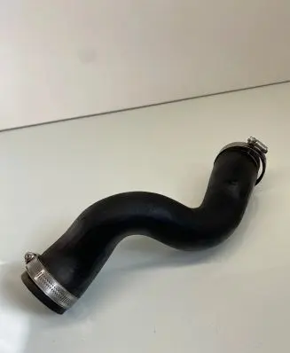 Ford Focus Intercooler hose/pipe CV616K863AF