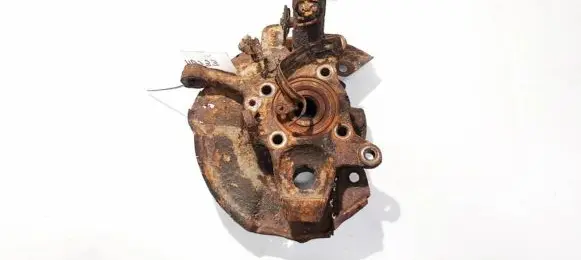 Mitsubishi Pajero Front wheel hub
