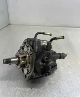 Nissan X-Trail T30 Fuel injection high pressure pump 16700AW401