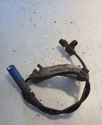 BMW 5 E39 ABS brake wheel speed sensor 6908705