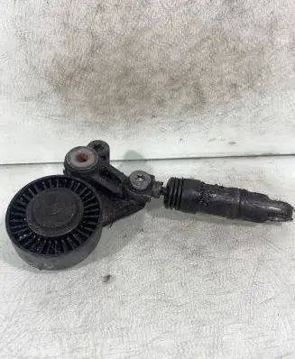 Audi A8 S8 D3 4E Generator/alternator belt tensioner 059145201f