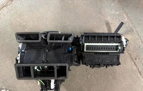 Seat Leon IV Interior heater climate box assembly housing 5WB816001E