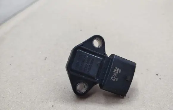Hyundai Sonata Air pressure sensor 3930084400