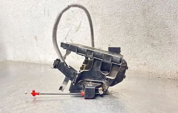 Ford Mondeo MK IV Rear door lock AM2AR26412EB A048317