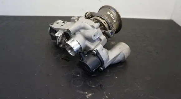 Peugeot 308 Turbo 9836081180