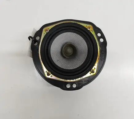 Subaru Forester SF Front door speaker EAS12P492A
