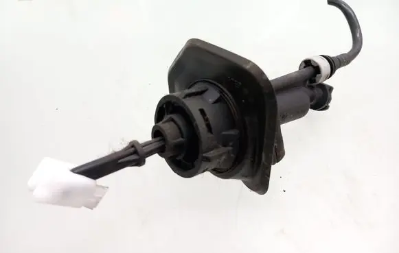 Ford Focus C-MAX Clutch slave cylinder 3M51H543AE