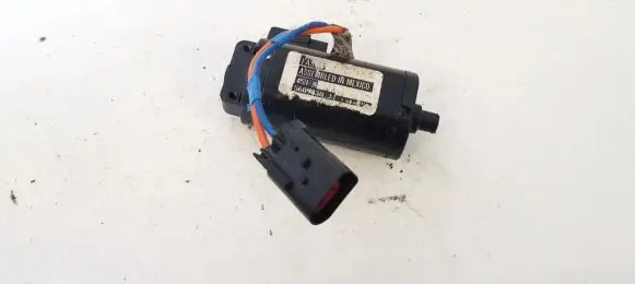 Ford Mondeo Mk III Seat adjustment motor 5609830