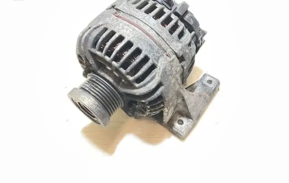 Volvo XC90 Generator/alternator 30667787