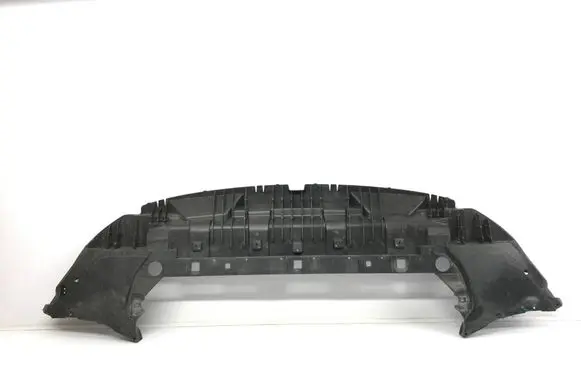 Volvo XC40 Front bumper skid plate/under tray 3234594