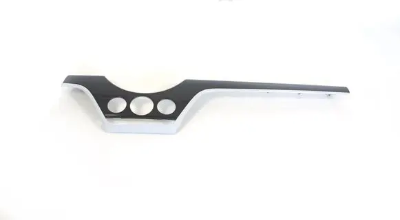 Dashboard glove box trim
