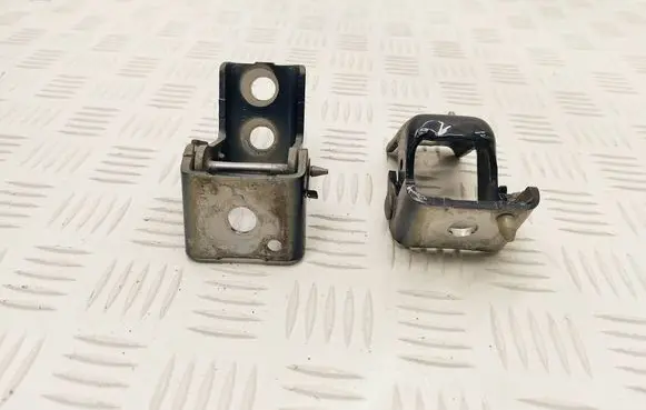 Peugeot 5008 II Front door hinge set 