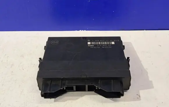 Mercedes-Benz CLK A209 C209 Central body control module A2098205226