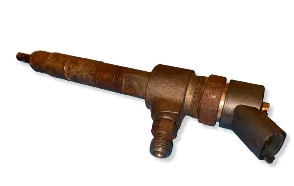 Opel Vectra C Fuel injector 0445110165