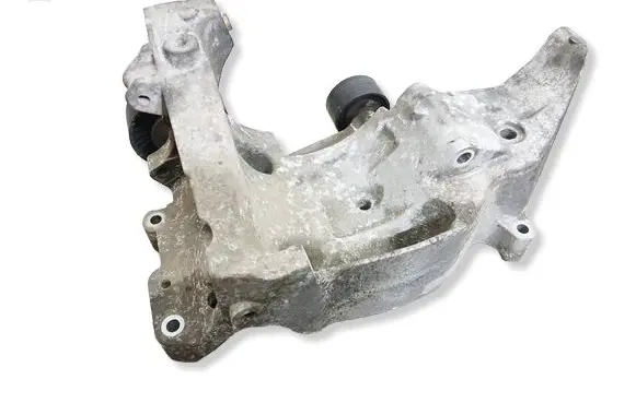 BMW 1 E82 E88 Generator/alternator bracket 