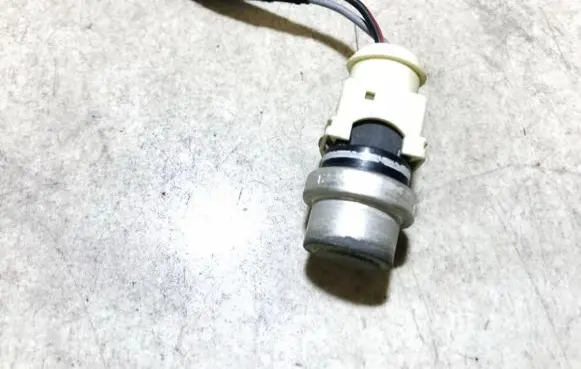 Coolant temperature sensor