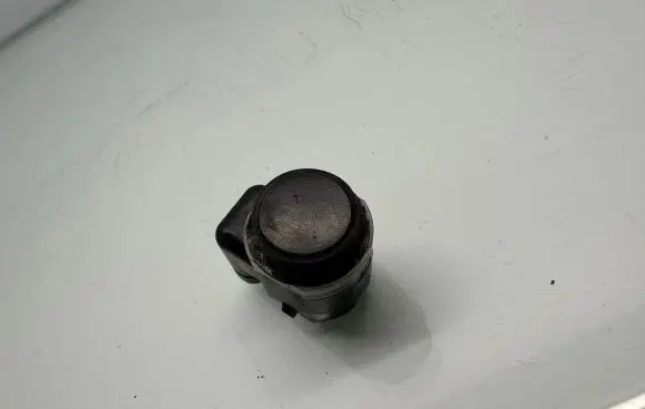 Audi A4 S4 B8 8K Parking PDC sensor 0118011