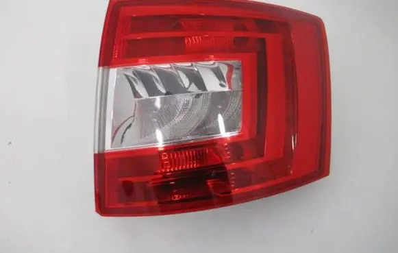 Skoda Octavia Mk3 (5E) Rear/tail lights 5E9945096 5E9945112