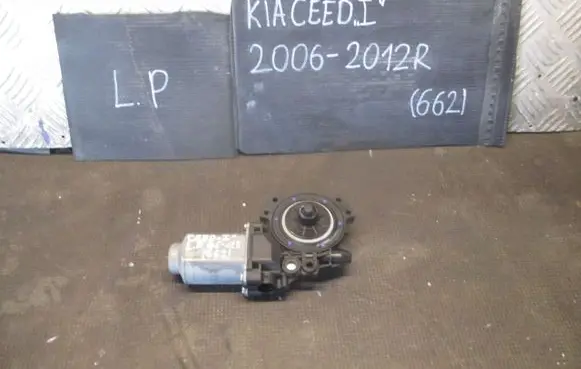 KIA Ceed Rear door window regulator motor
