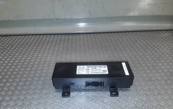 Citroen C5 Bluetooth control unit module 967476778000