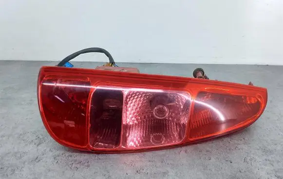 Rear/tail lights