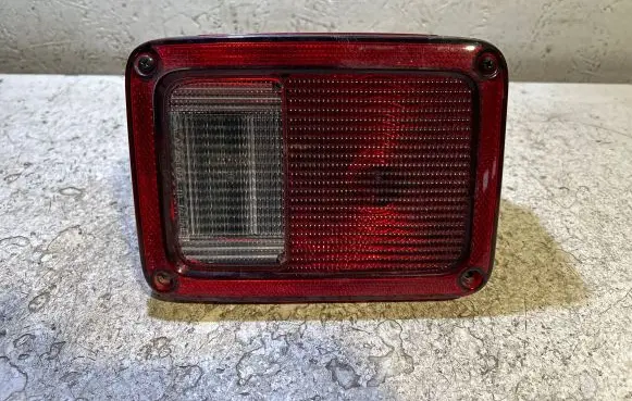 Jeep Wrangler Rear/tail lights 5507789
