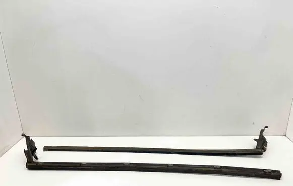Mercedes-Benz SL R129 Door glass trim A1297200624 A1297200524