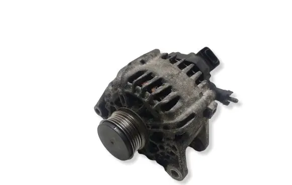 KIA Ceed Generator/alternator 373002A500