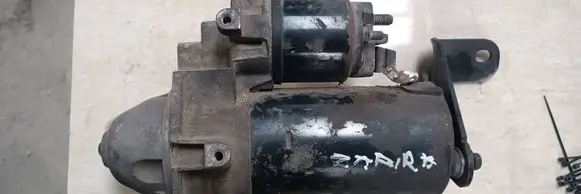 Opel Zafira A Starter motor