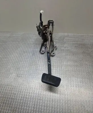 Clutch pedal sensor
