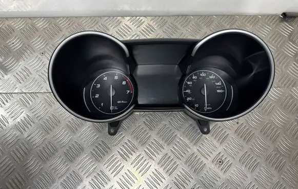 Alfa Romeo Giulia Speedometer (instrument cluster) 50549178
