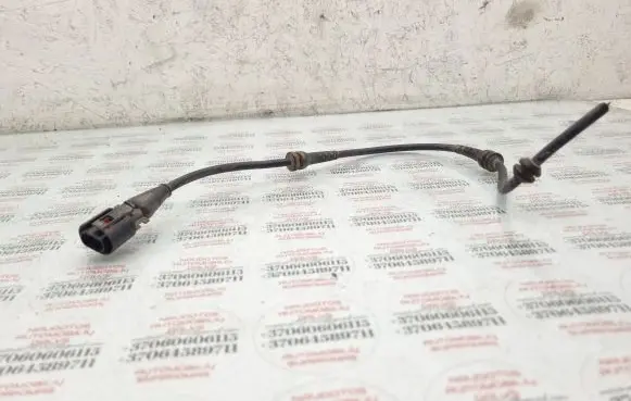 Audi A3 S3 8P Rear ABS sensor wiring 357973202