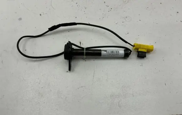 Mercedes-Benz A W176 Bonnet Pedestrian Airbag Actuator A1179061000