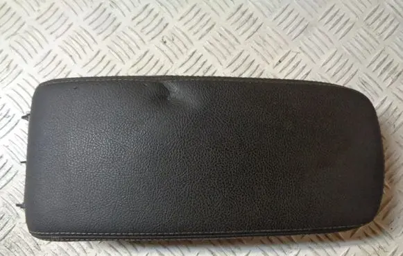 Renault Laguna III Armrest