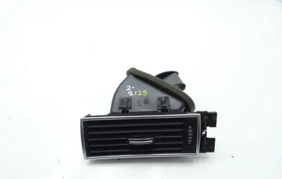 Audi A6 S6 C6 4F Dashboard side air vent grill/cover trim 4F2820901D