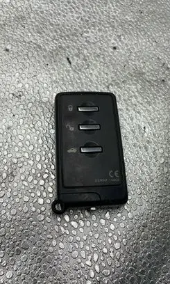 Subaru Forester SH Ignition key/card 