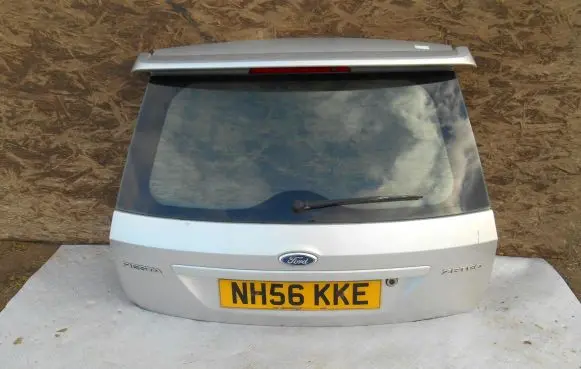Ford Fiesta Tailgate/trunk/boot lid