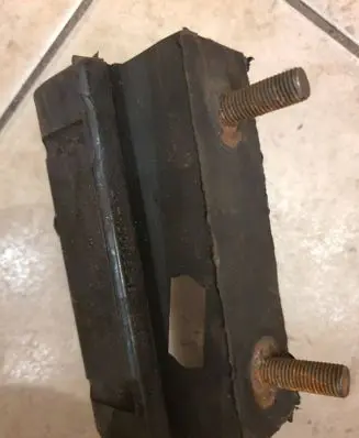 GAZ 21 Gearbox mount 